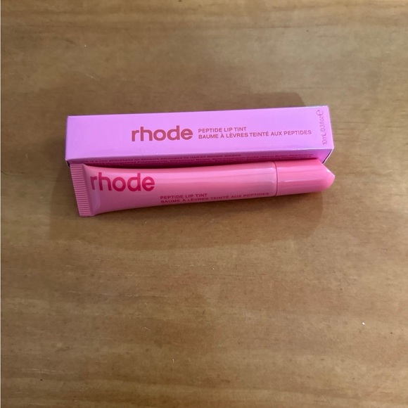 RHODE Pink Lip Balm Gloss Hydrating Shine JELLY BEAN - Picture 1 of 2